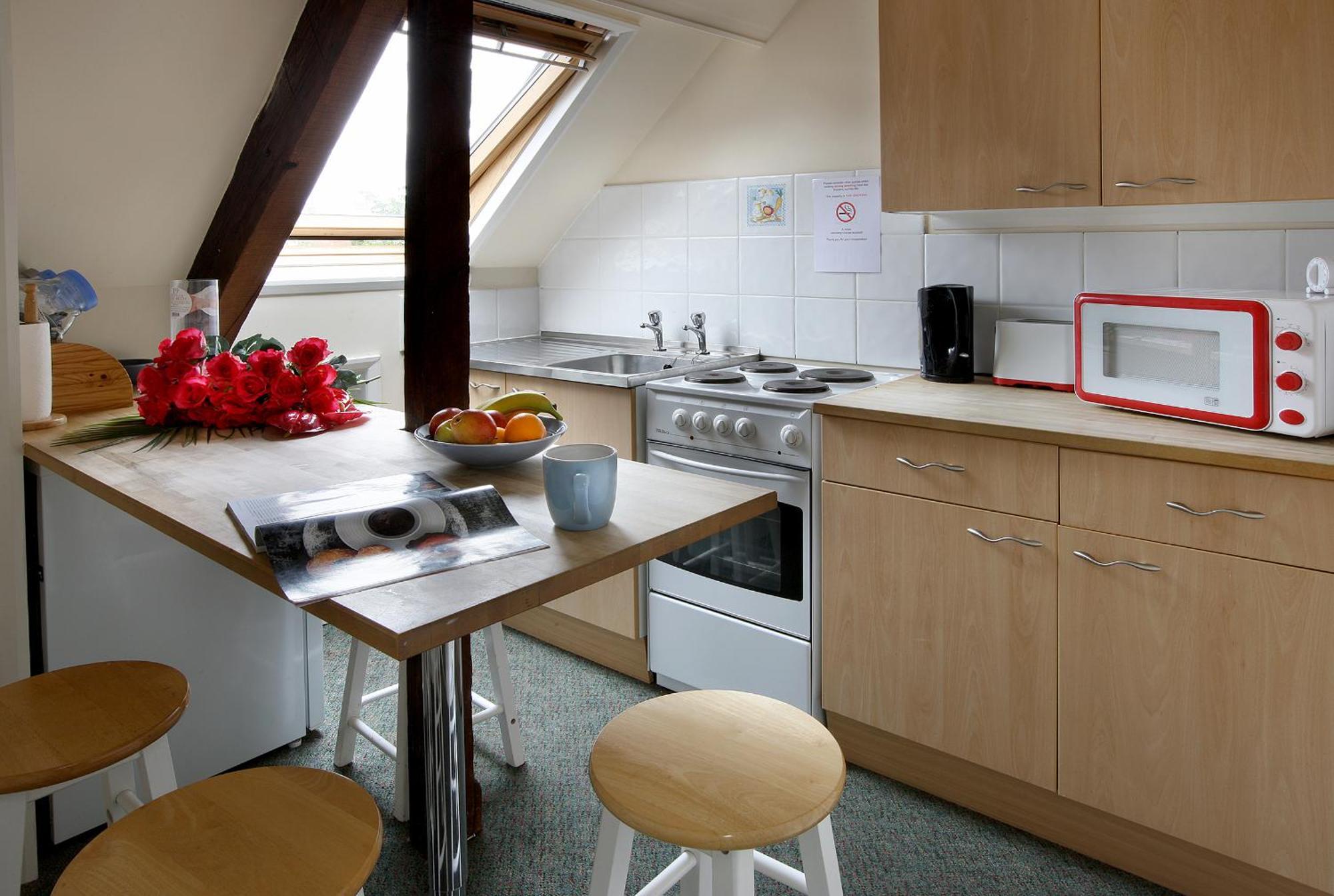 Discovery Accommodation วิทบี ภายนอก รูปภาพ