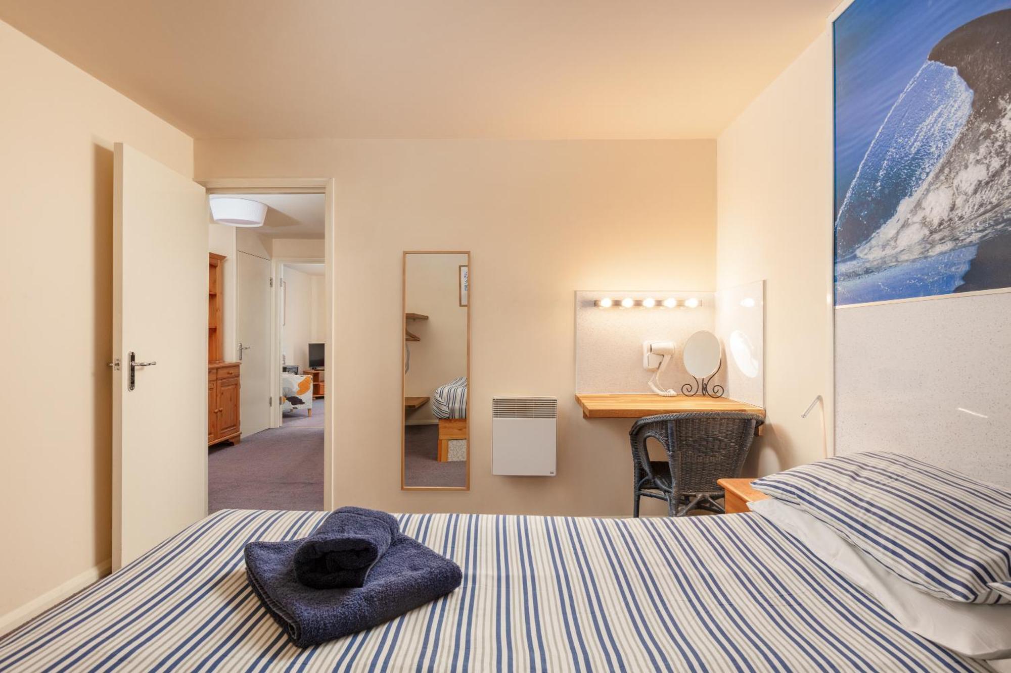 Discovery Accommodation วิทบี ภายนอก รูปภาพ