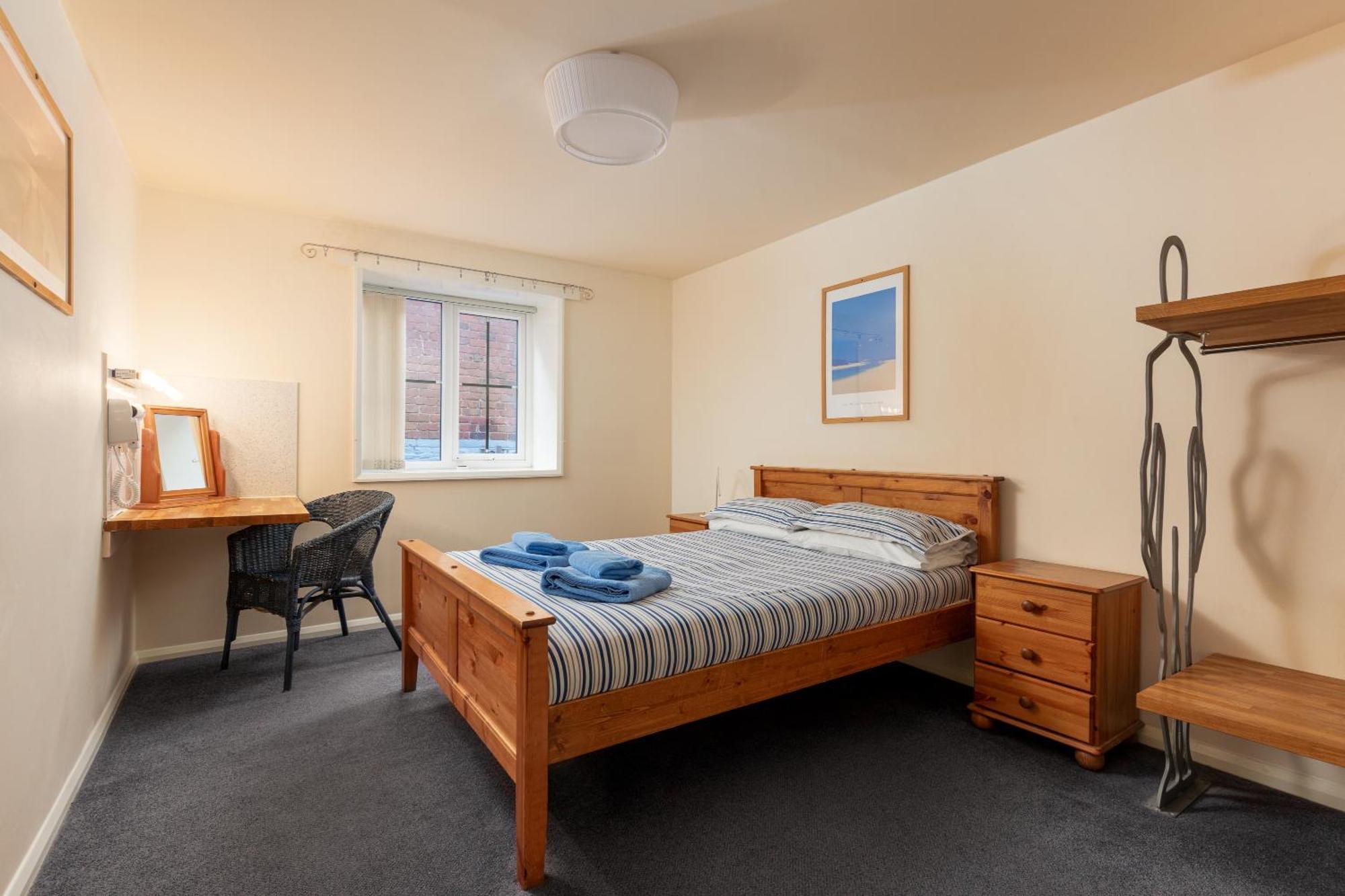 Discovery Accommodation วิทบี ภายนอก รูปภาพ